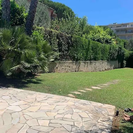 公寓 Superbe Terrasse Privative Avec Magnifique Piscine 戛纳